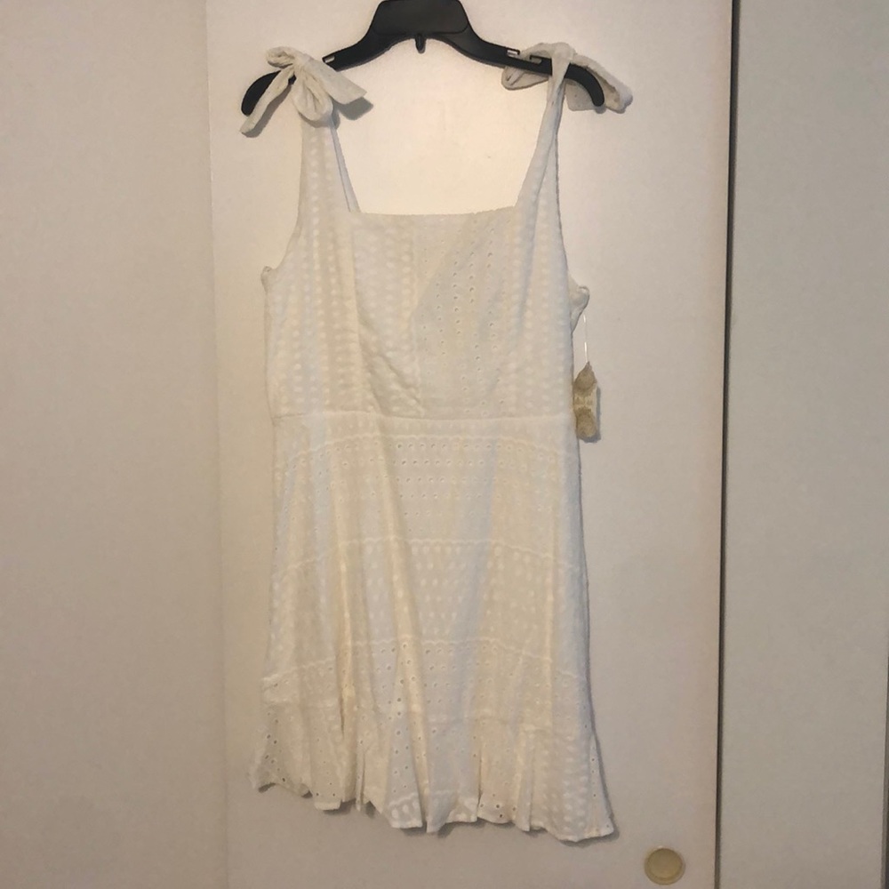 NWT ALTARD STATE WHITE SUMMER DRESS